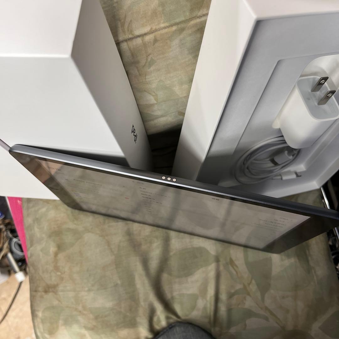 iPad 第8世代 32GB スペースグレー MYL92J/A