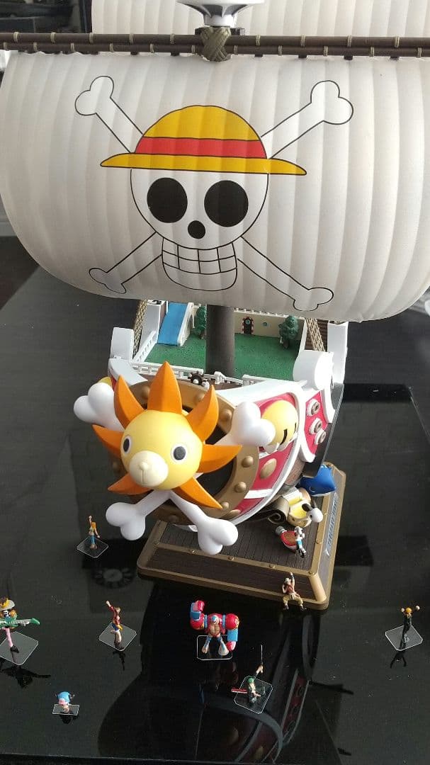 ワンピース 麦わら サニー号 フィギュア