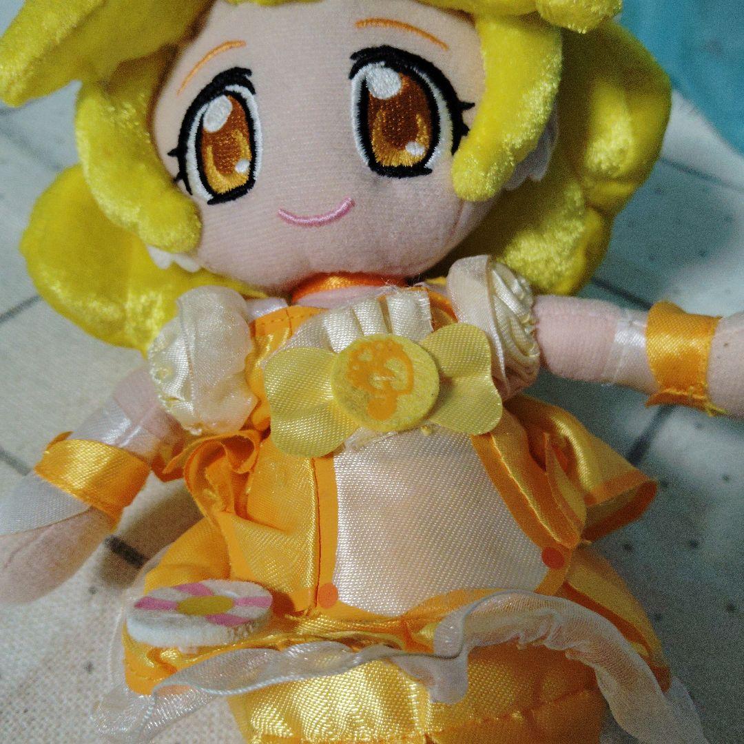 スマイルプリキュア ふんわりキュアフレンズ ぬいぐるみ キュアピース マスコット