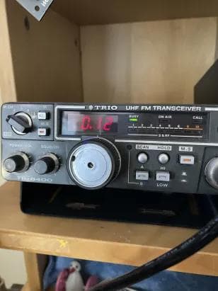トリオ　UHF　FM　トランシーバー　TR-8400