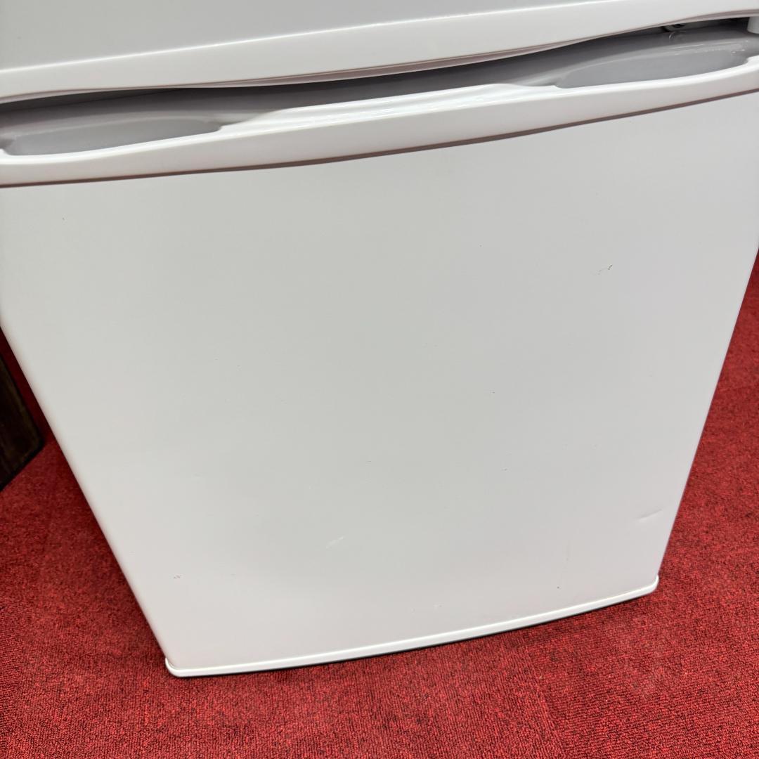 美品マックスゼン2020年製　2ドアミニ冷蔵庫　90リッター　JR090ML01