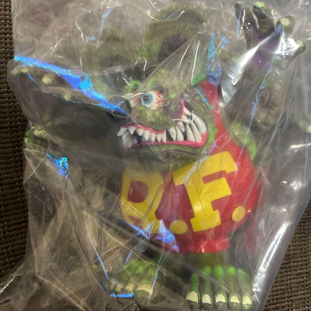 blackbook toy ラットフィンク