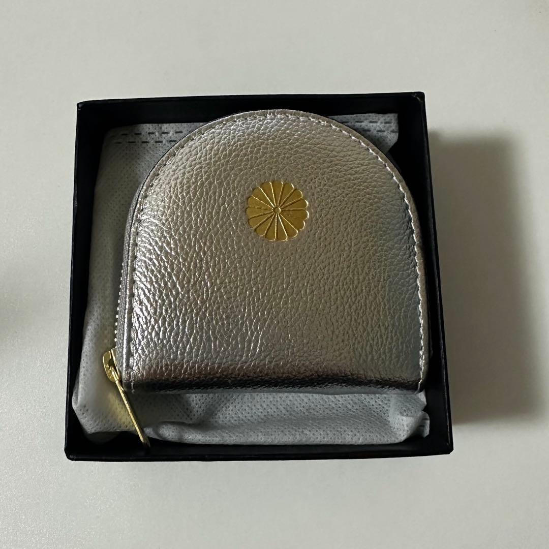 皇居限定ケース　シルバー