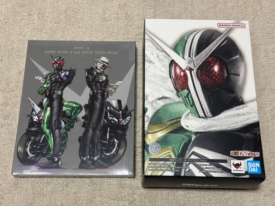 S.H.Figuarts 真骨彫製法 仮面ライダーW サイクロンスカル BD付き
