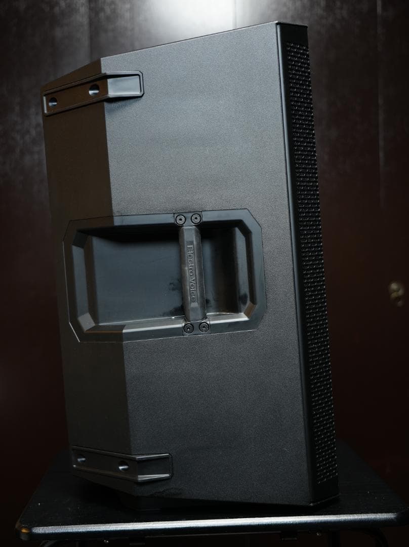 エレクトロボイス　ZLX-12P（2本）専用カバー付