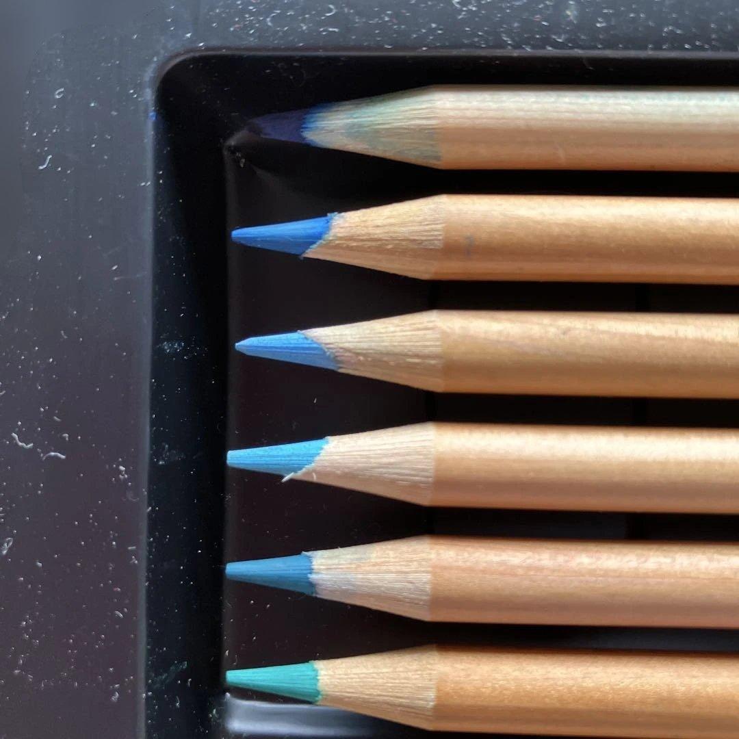 Aqua ★Liner色鉛筆セット　40本　ぬりえ