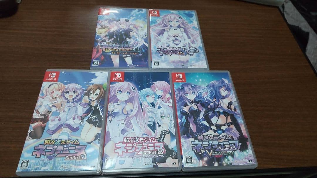 Switchソフト・ネプテューヌ・シリーズ・5本セット・値段変動します。