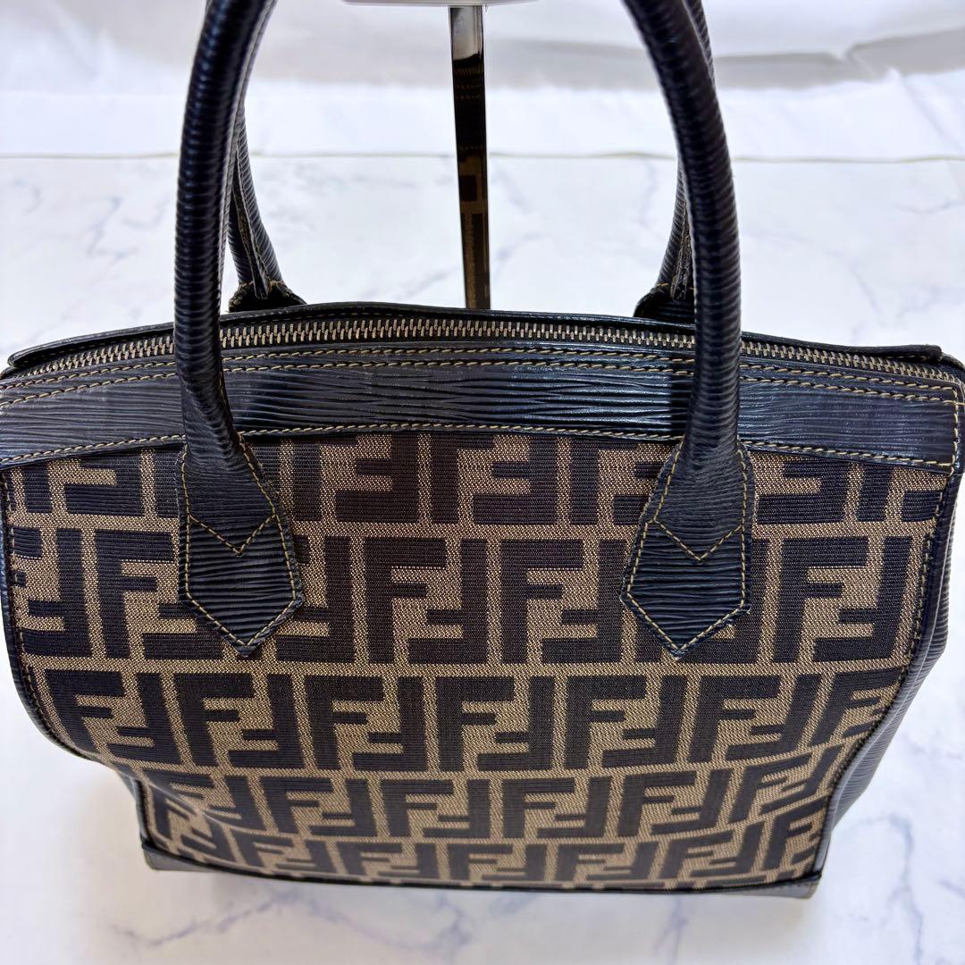 美品 FENDI フェンディ ズッカ柄 ハンドバッグ キャンバス×レザー 茶系