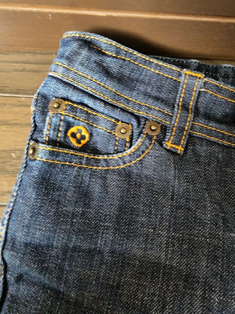 ルイヴィトン　LOUIS VUITTON 　キッズ　デニムジーンズ