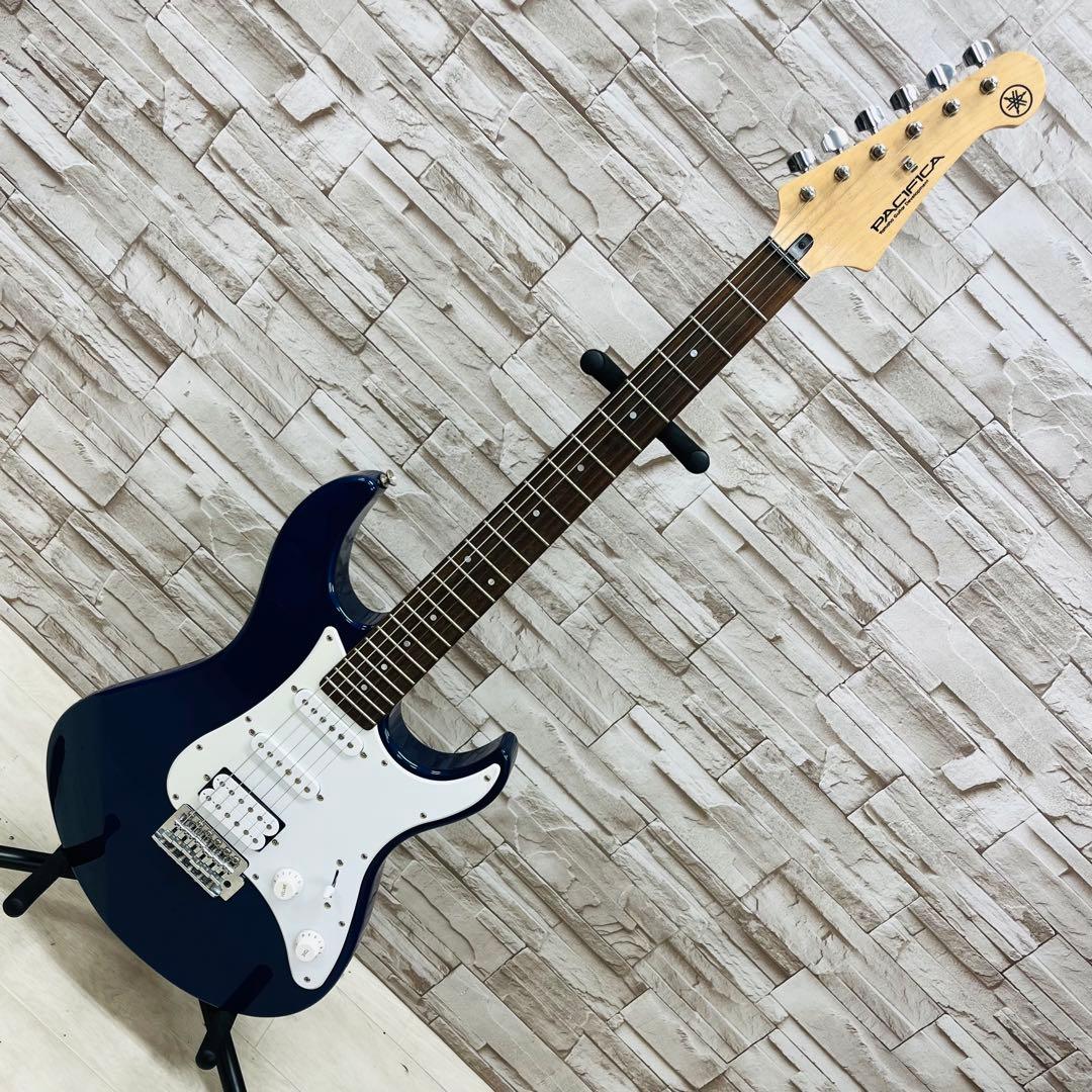 YAMAHA ヤマハ PACIFICA パシフィカ PAC012 エレキギター