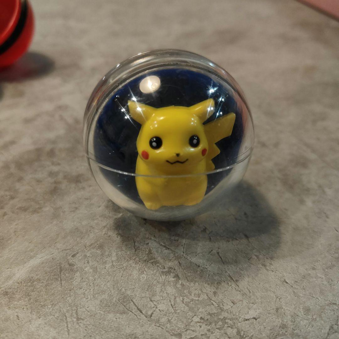 激レア！！　ポケモン　Pokémon　　ピカチュウ　ヒトカゲ　セット