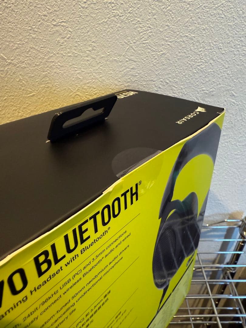 新品 未使用　CORSAIR HS70 Bluetooth ヘッドセット