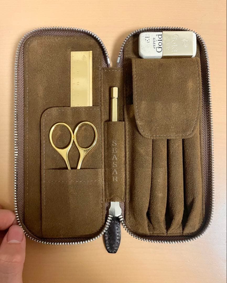 SEASAR ダクトペンケース マルゴーフォグ カスターニャ