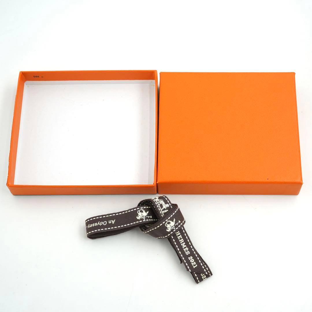 ✨新品未使用・箱付き✨　HERMES ケース　バスティア　エプソン　ピンク