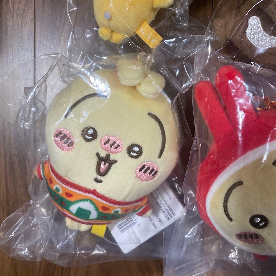 ちいかわ　うさぎ　オーナメント　パン　パジャマ　マレーグマ　マスコット