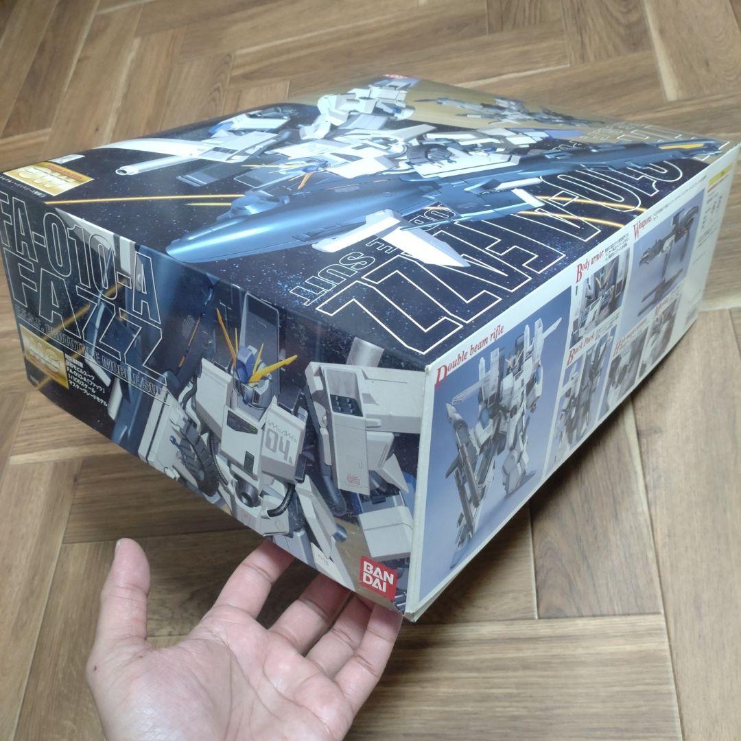 ガンプラFA-010-A ガンダム　ファッツ　1/100 マスターグレードモデル