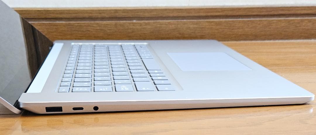 AMD Ryzen7 4980U SSD 512GB 15インチ タッチパネル