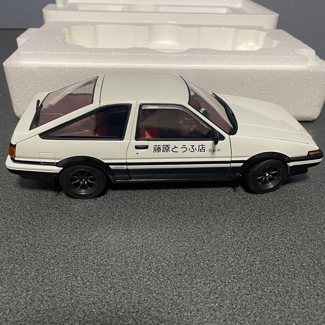 AUTOart トヨタ スプリンター トレノ Initial D 1/18