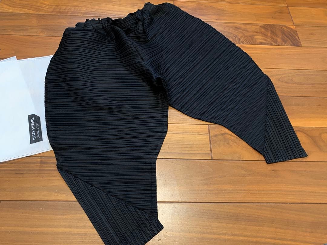 PLATS PLEASE 横プリーツ サルエルパンツ