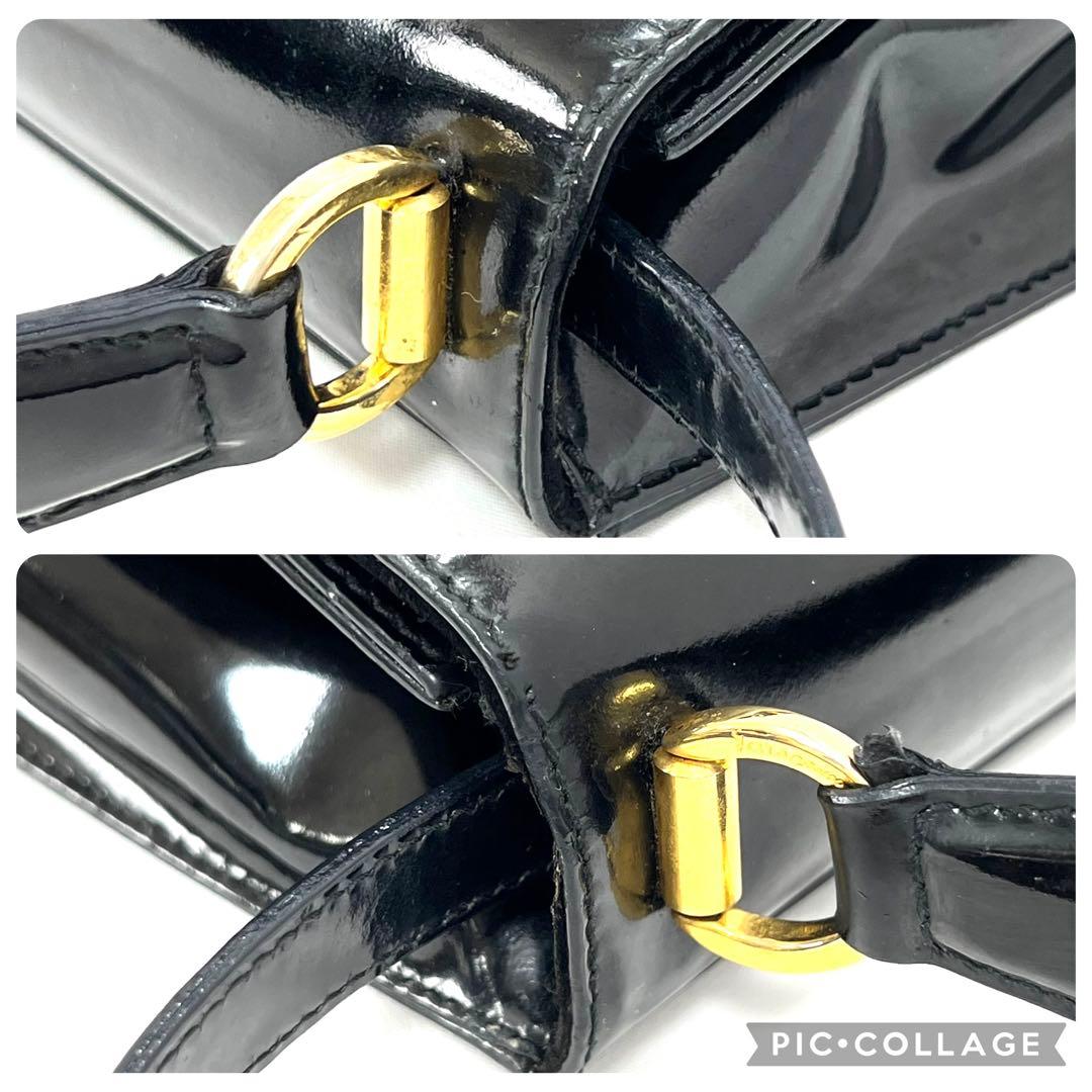 フェラガモ　ショルダー ハンドバッグ　2WAY　ヴァラリボン パテントレザー