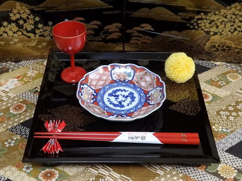 大聖寺伊万里　窓絵　柘榴　松　梅　菊花四方襷紋の図　４寸皿　５枚　AS-fbjf