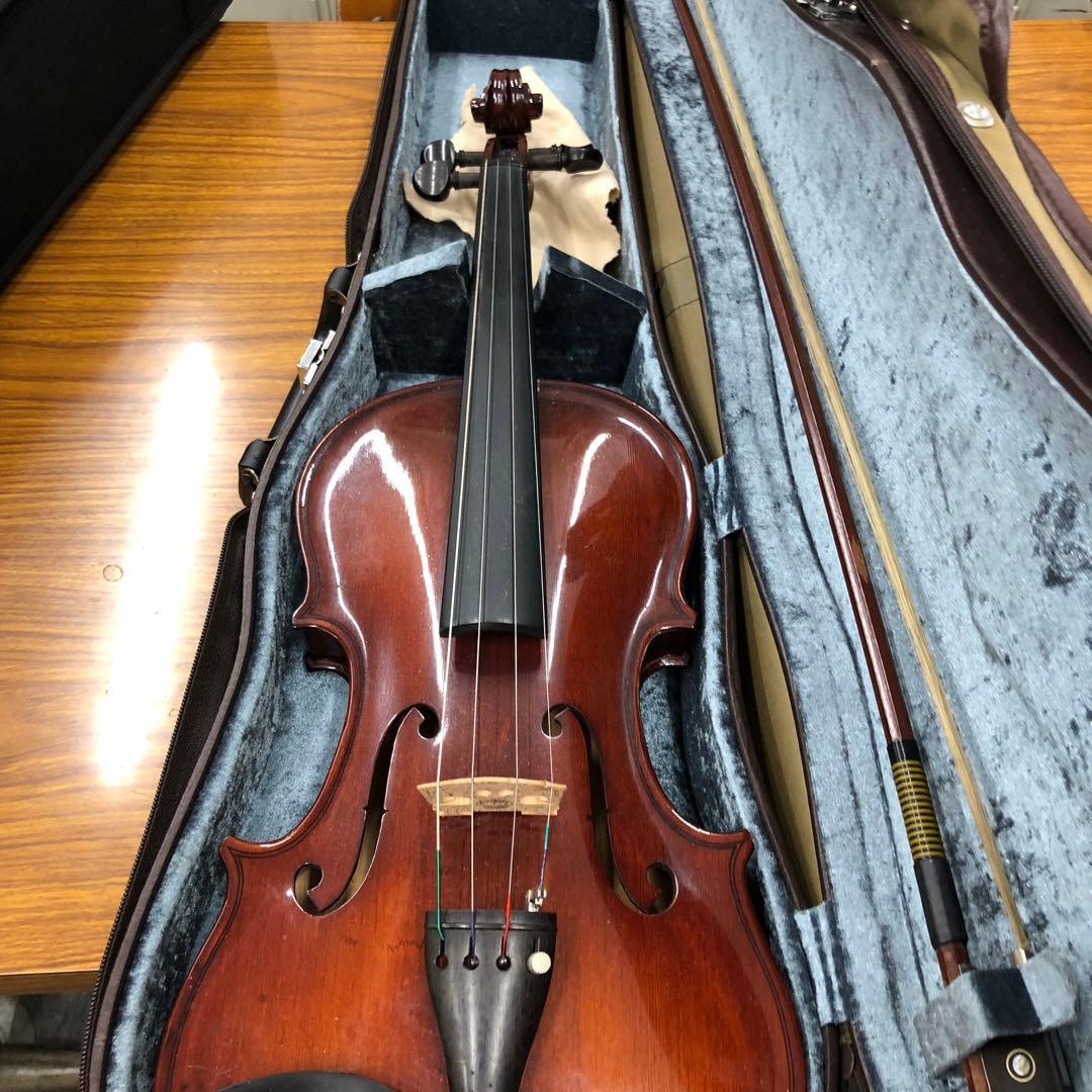 Universal Violin 4/4 ケース、弓付き