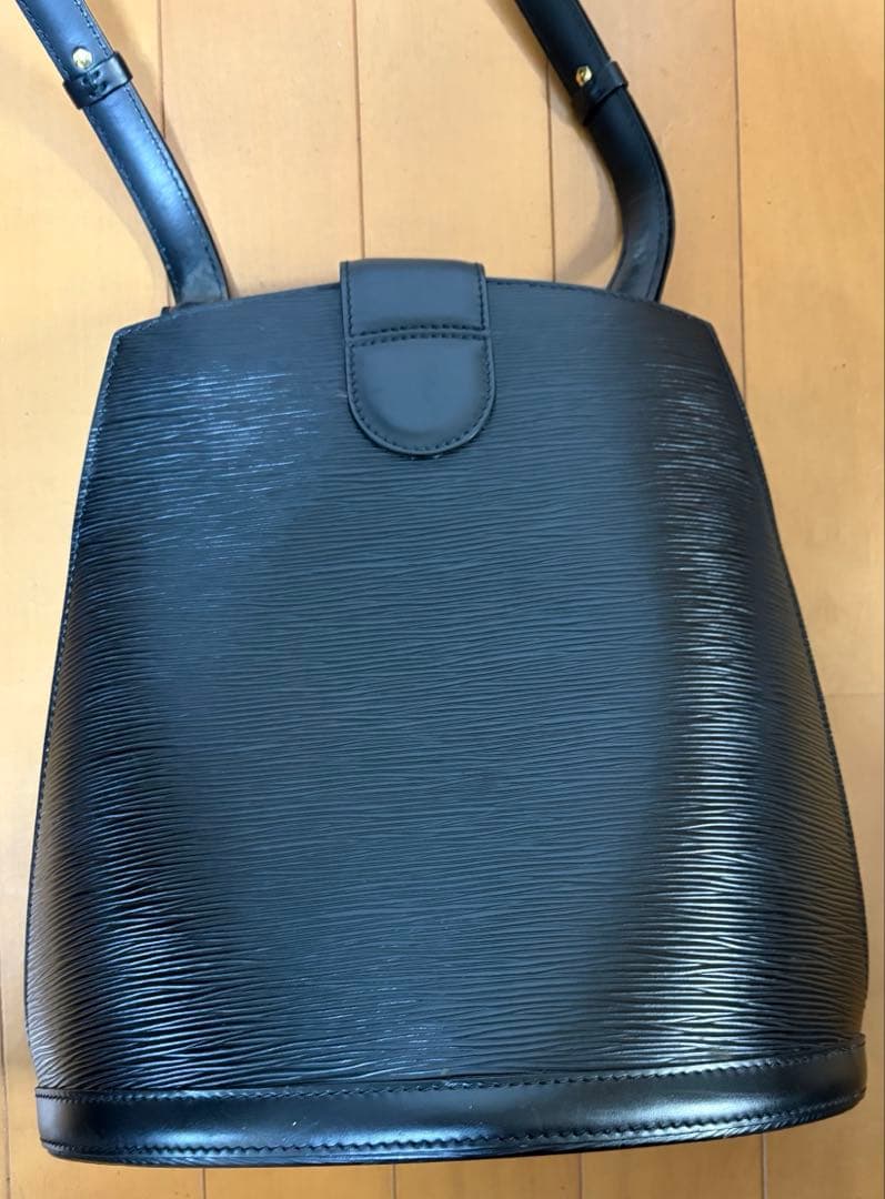 Louis Vuitton クリュニー エピ M52252 ショルダーバッグ