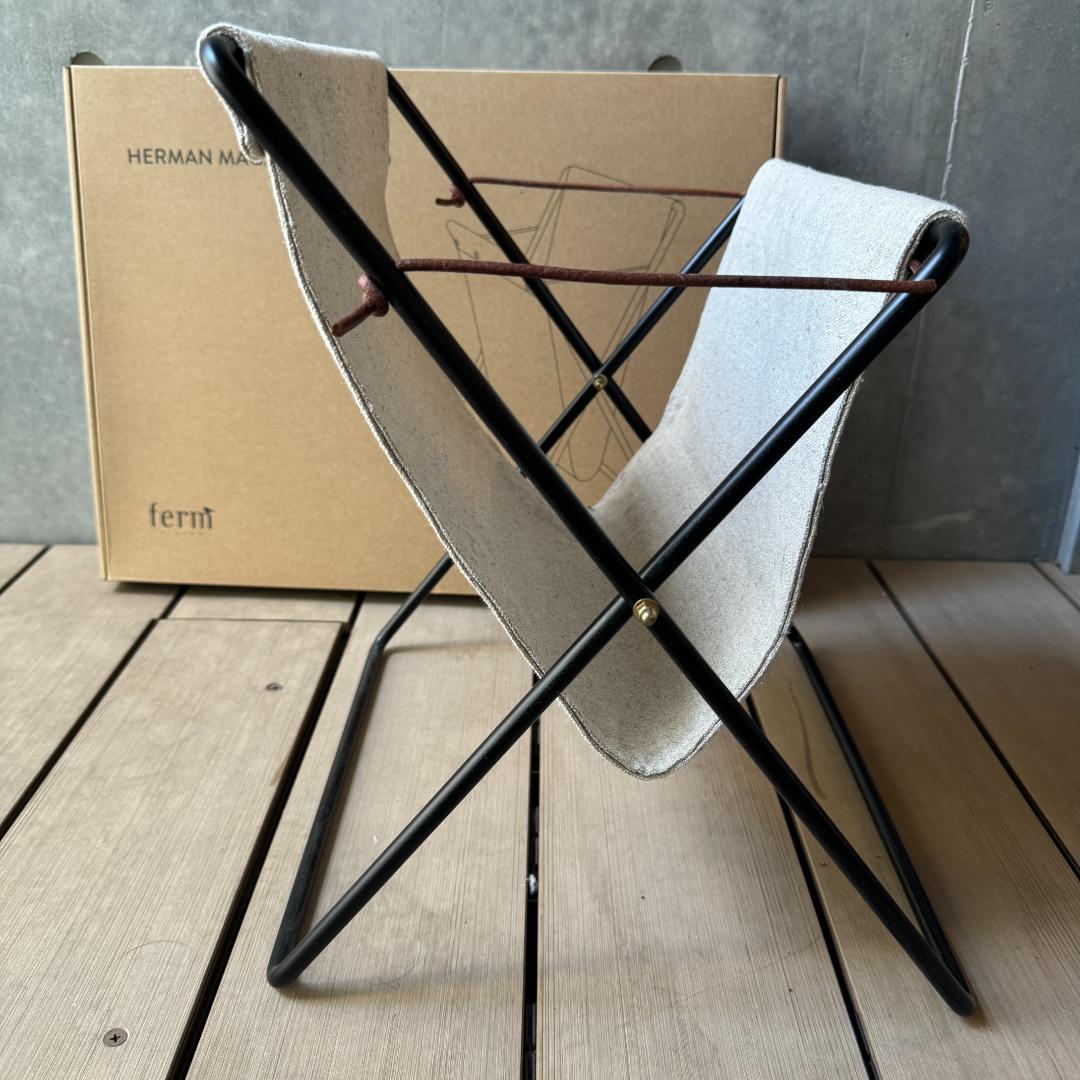 ferm LIVING ファームリビング ハーマンマガジンスタンド