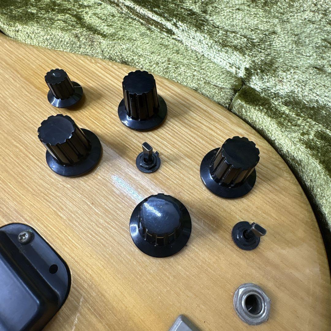 【激レアコレクション品】　フェルナンデス　ＭＨＢ-110