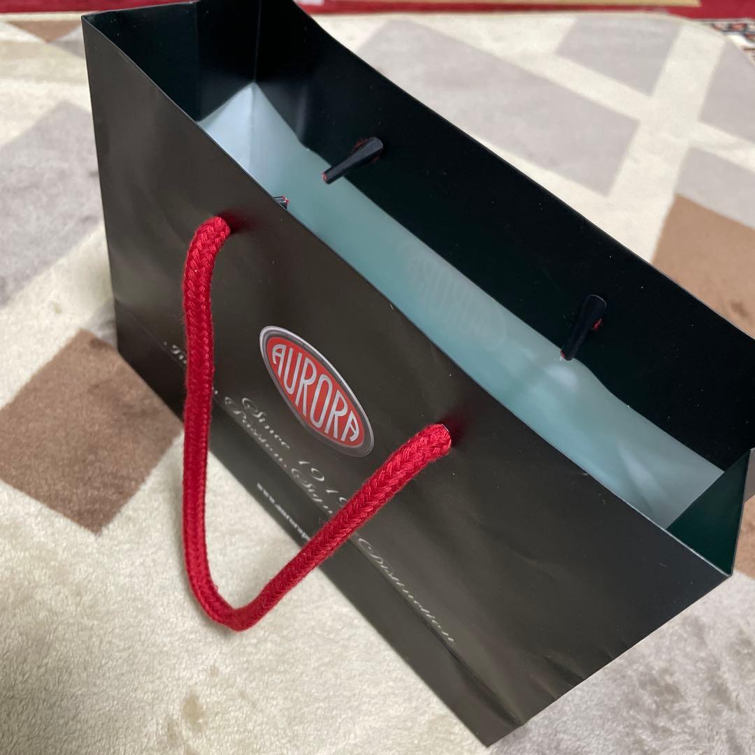 アウロラ　ボールペン