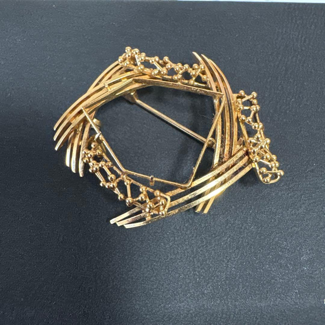 K18 ブローチ枠のみ 約5g 刻印あり 地金用 リメイク用 返品不可