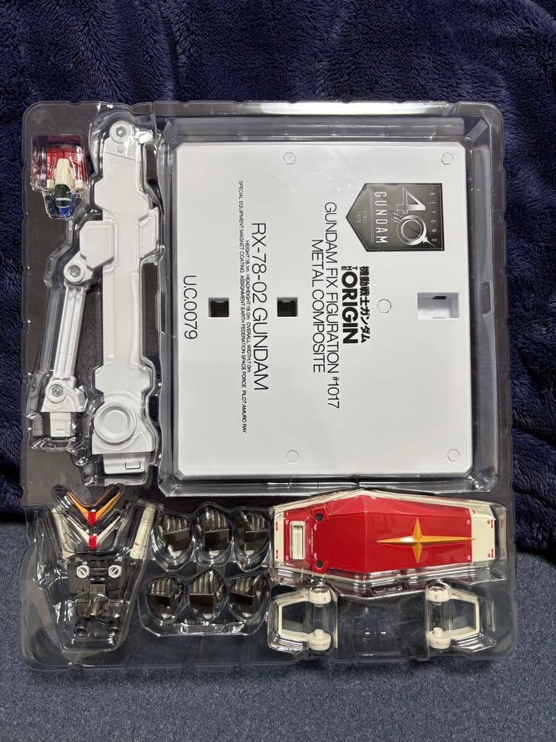 メタルコンポジットRX-78-2ガンダム40周年記念ver