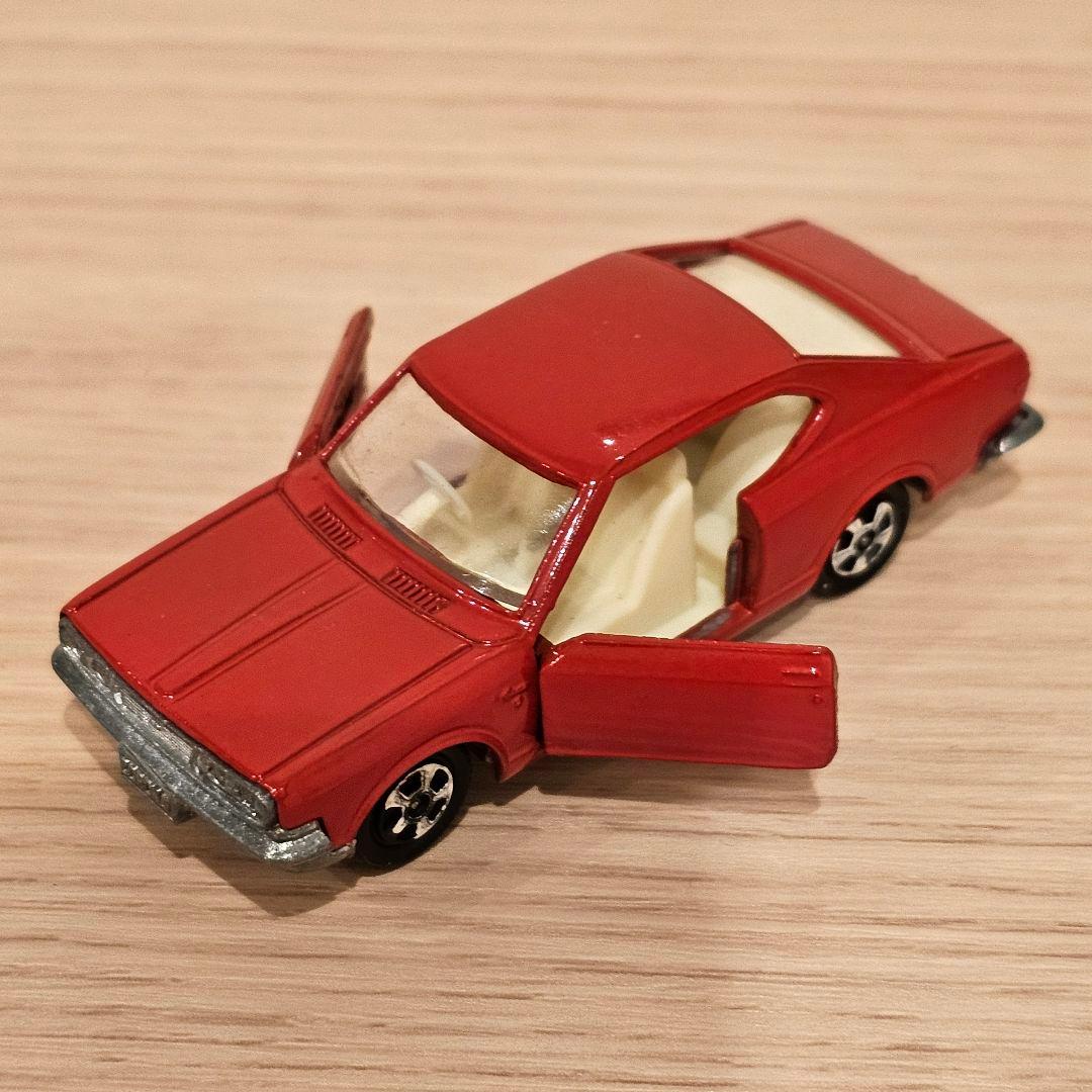 【トミカ】No.15 トヨタ ニューコロナ ハードトップ 1Aホイール 黒箱