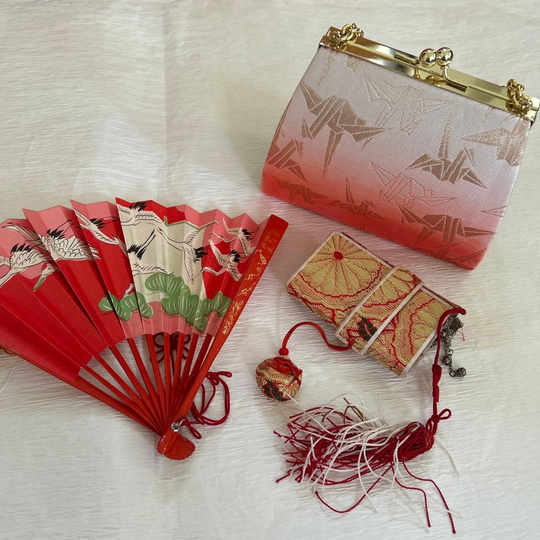 7歳　七五三　正絹着物　古典柄　帯　帯揚げ　帯締め　バッグ　はこせこ　扇子
