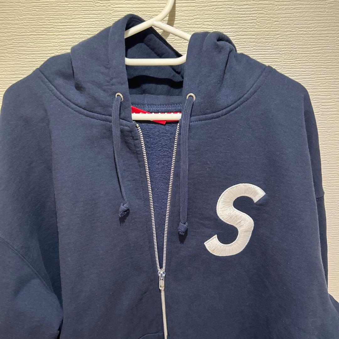 シュプリームネイビー フルジップパーカー