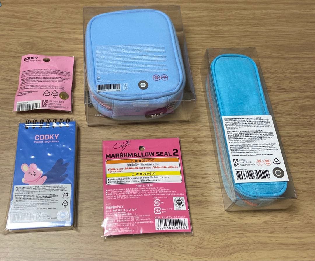 クッキーまとめ売り BT21 ぬいぐるみ他