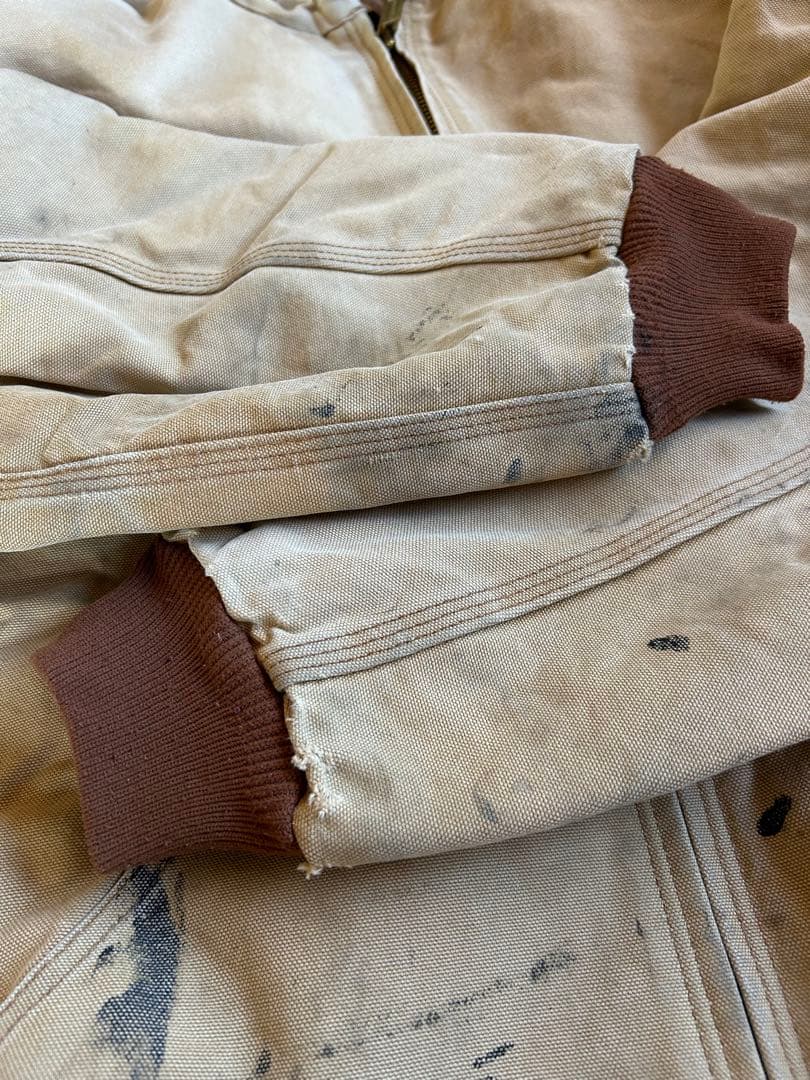 Carhartt アクティブジャケット　フェード&ダメージ