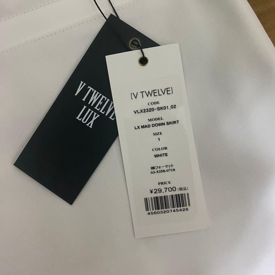 新品タグ付き　V12 レディース　ゴルフウエア　スカート