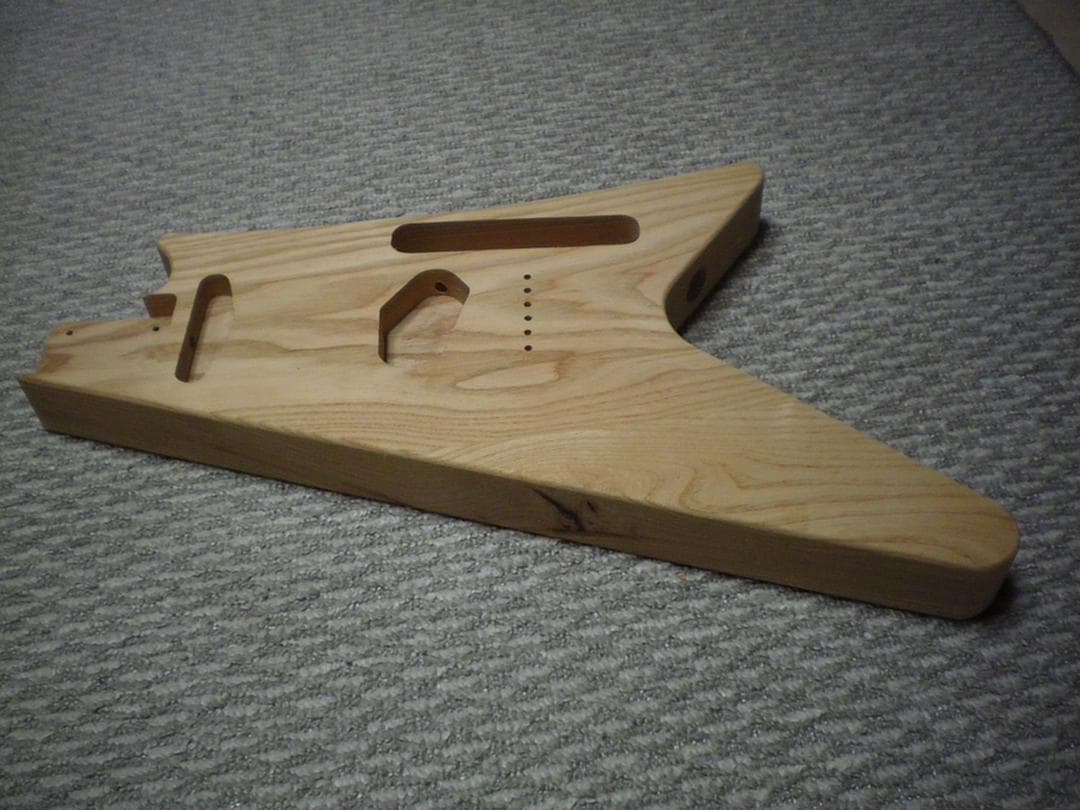 国産 未使用 ギターボディ アッシュ材 テレモダーン