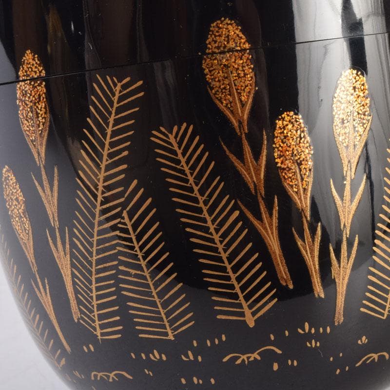 茶道具　黒塗　四季花草蒔絵　棗　共箱　V　8530