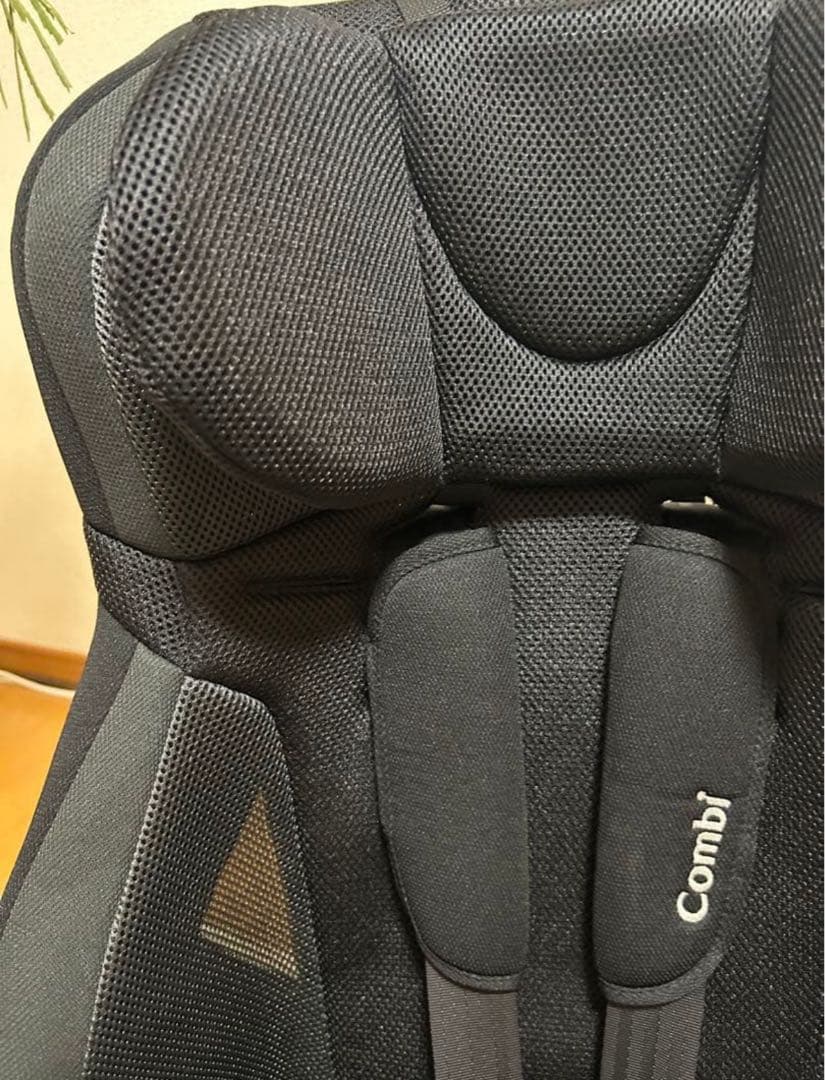 Amazon限定 コンビ チャイルドシート ジョイトリップ エアスルー ブラック