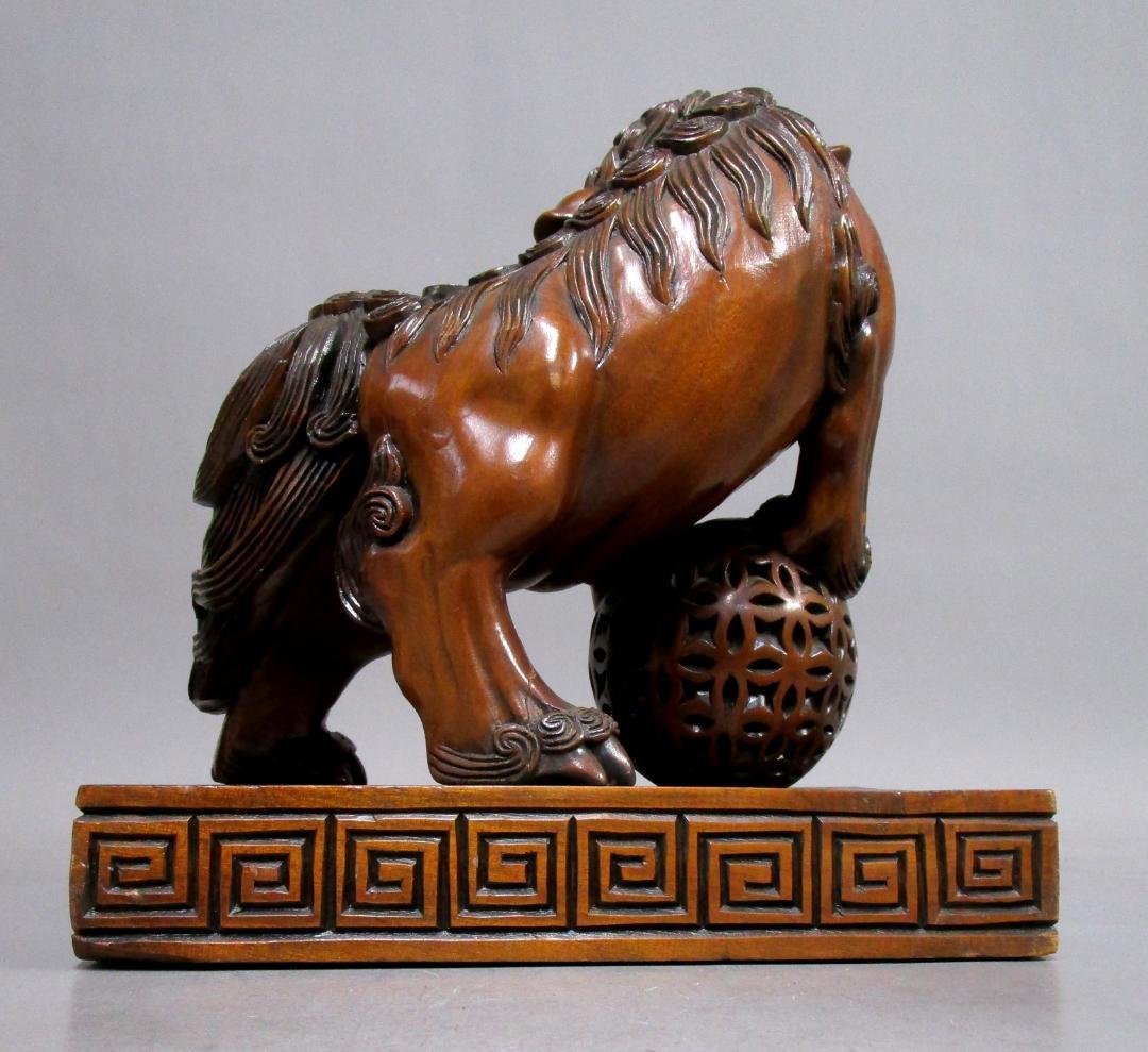 ビンテージ 木彫［玉持ち唐獅子］