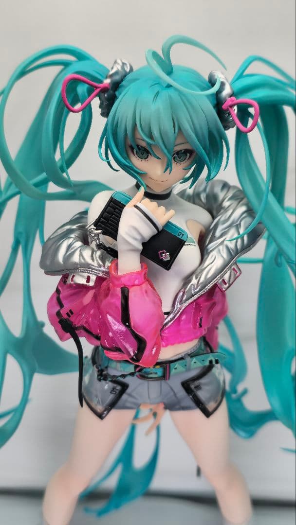 初音ミク　with SOLWA　フィギュア　米山舞　コラボ　VOCALOID