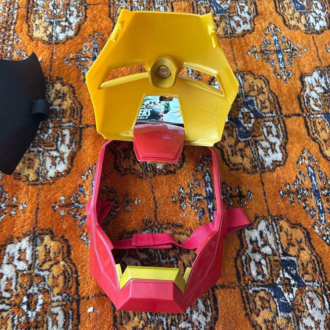 ゲームセンター限定非売品景品・新品未使用・アイアンマン・お面・マスク