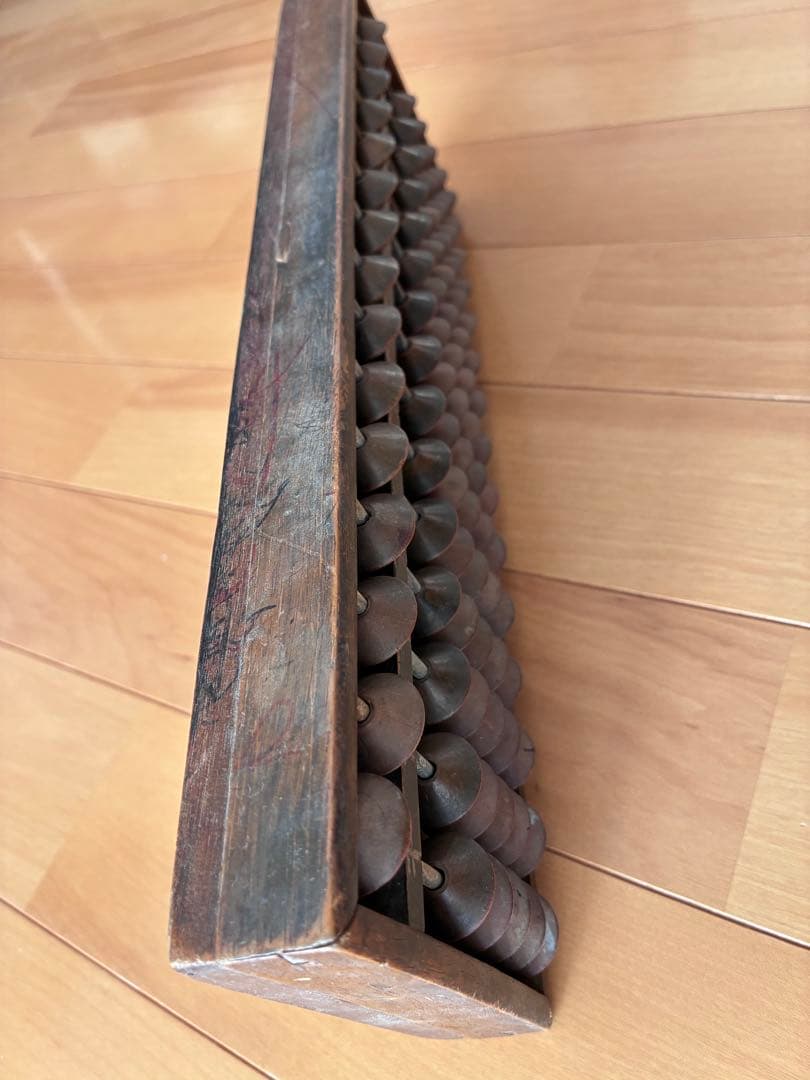 木製 そろばん 伝統的デザイン