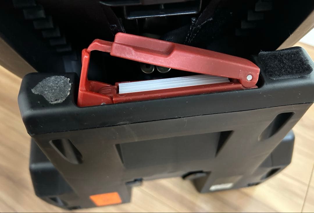 マムズキャリー ターンレジェFIX 回転式 チャイルドシート