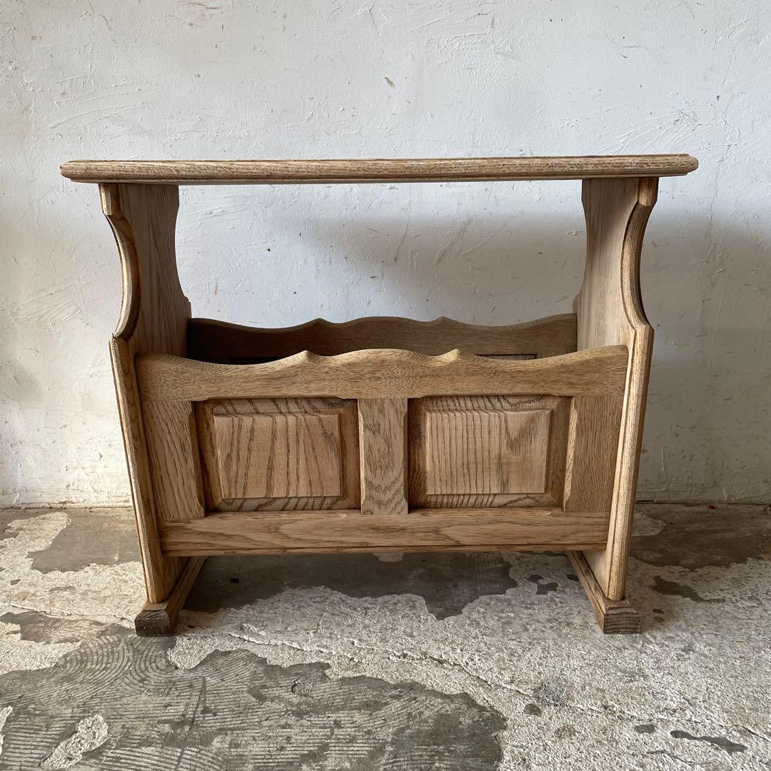 りこビンテージ ブックスタンド　剥離