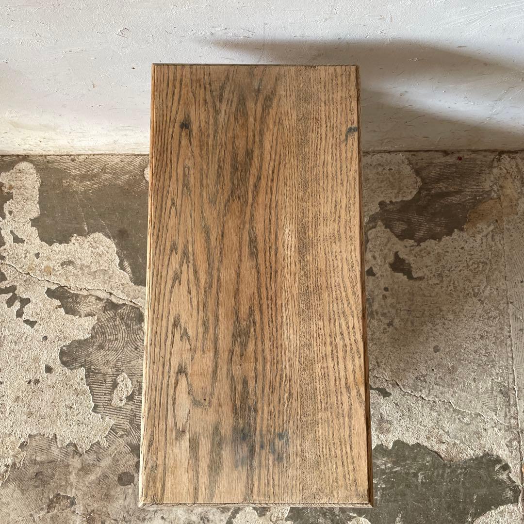 りこビンテージ ブックスタンド　剥離