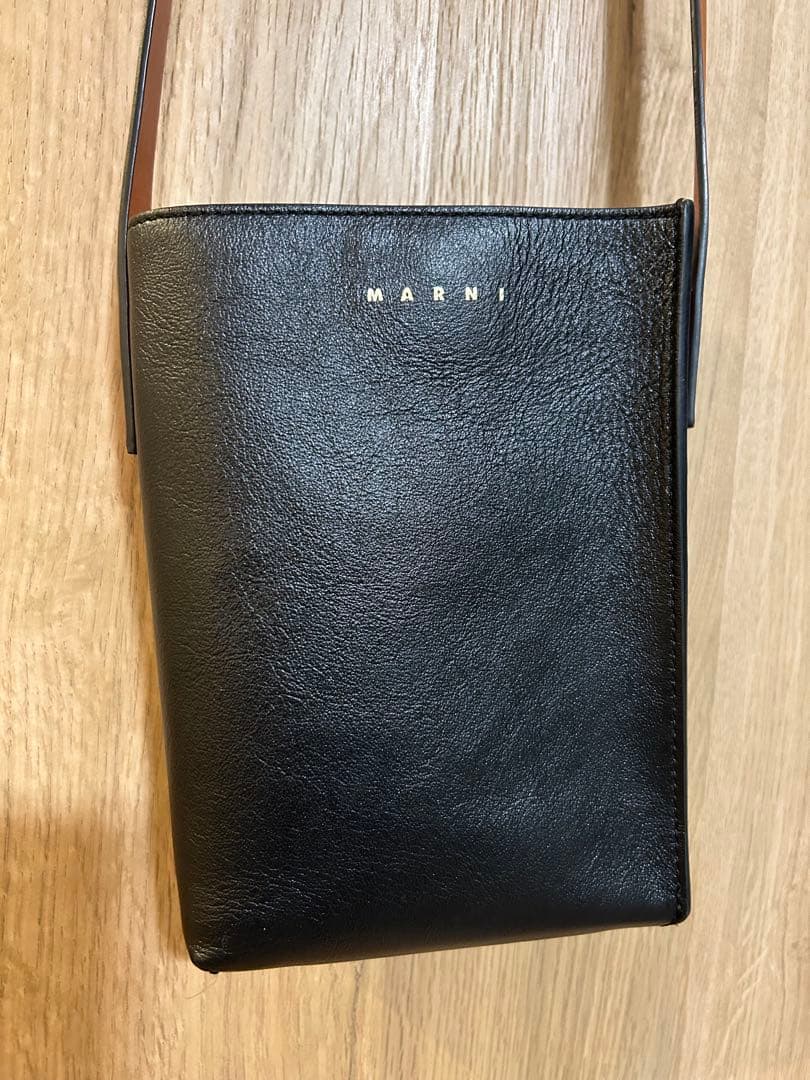美品⭐︎マルニ MUSEO NANO SOFT レザー ショルダーバッグ ブラック