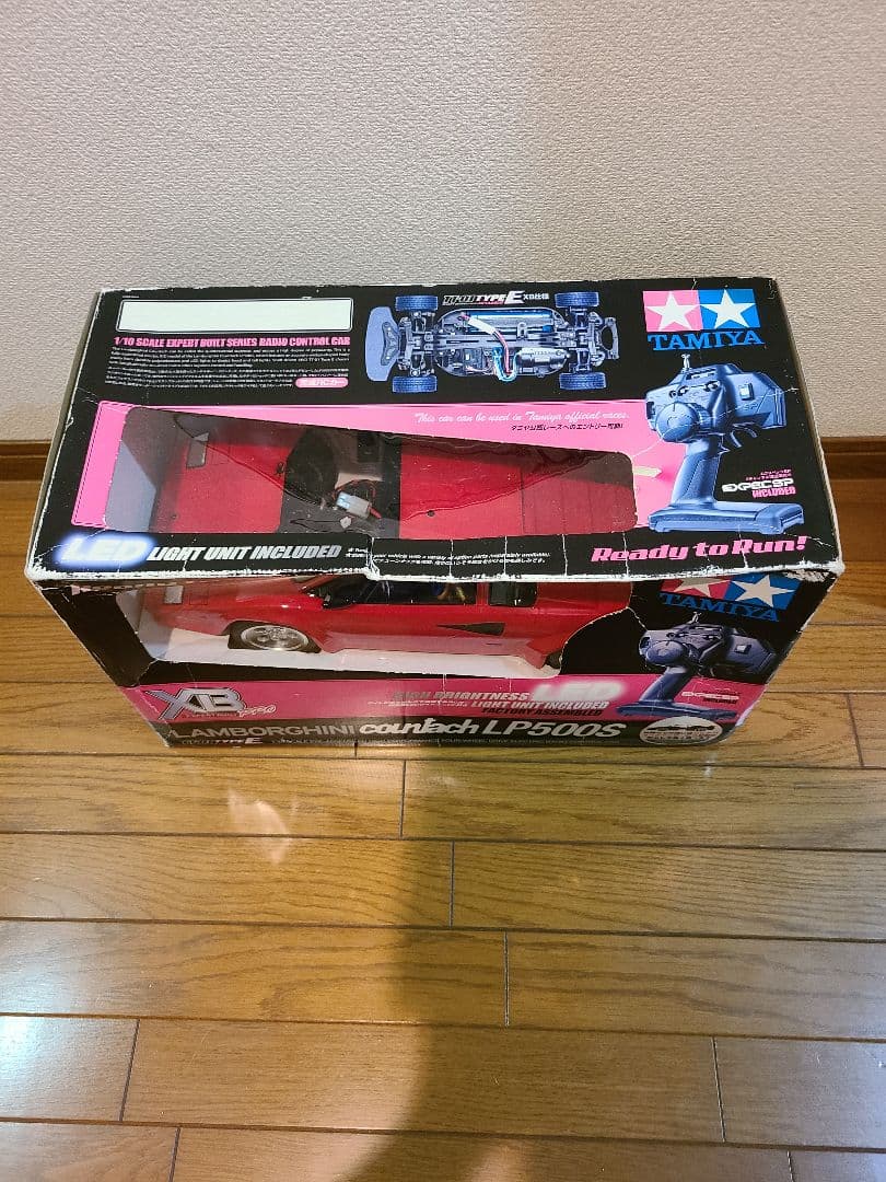 タミヤ　XB　ランボルギーニカウンタックLP500S　RC完成品